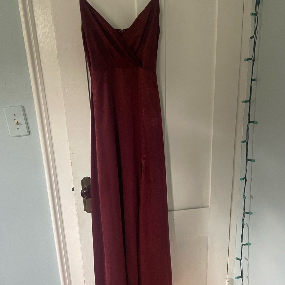 Elegant Burgundy Prom Dress or Evening Gown